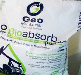 Absorbentes granulares para contención de derrames de hidrocarburos, aceites y sustancias peligrosas